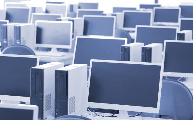 業務で使用していた機器の入れ替えを検討中